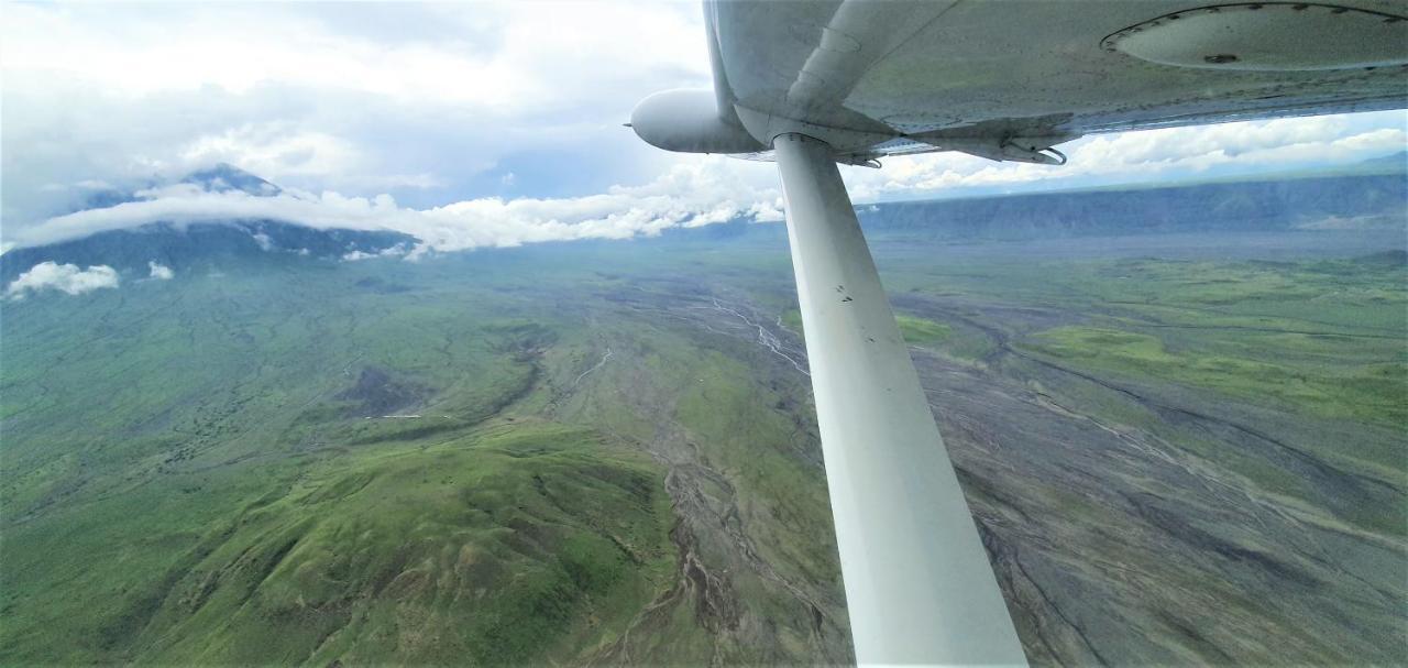 Africa Safari Lake Natron Mtowabaga Екстер'єр фото